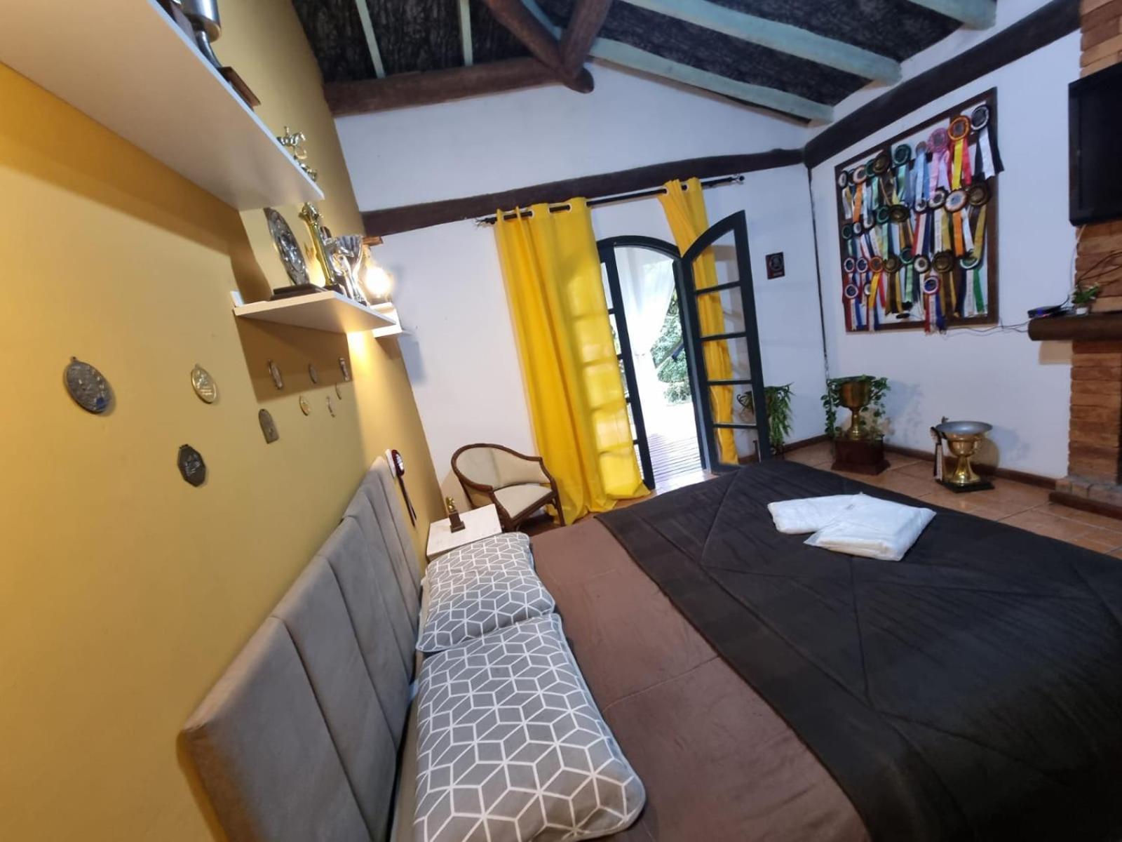 Cabanas Espada De Sao Jorge São Roque Habitación foto
