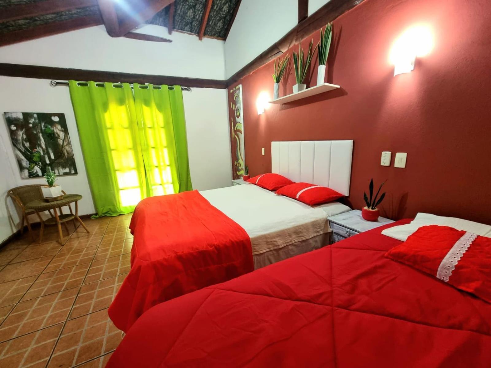 Cabanas Espada De Sao Jorge São Roque Habitación foto